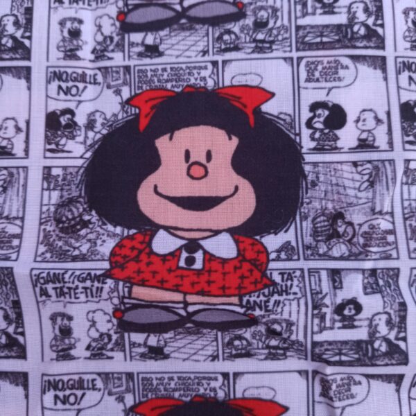 Tela decorada 50x45cm Mafalda